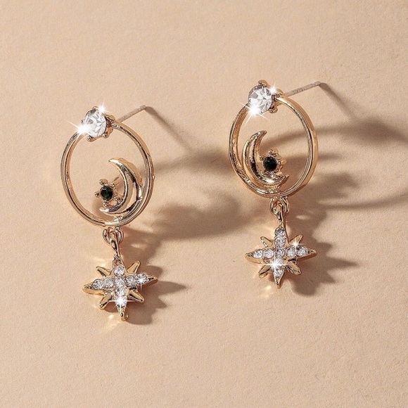 GlitzBlitz Boutique Jewelry - Any 2/$20! Gold/Crystal Moon/Starburst Earrings